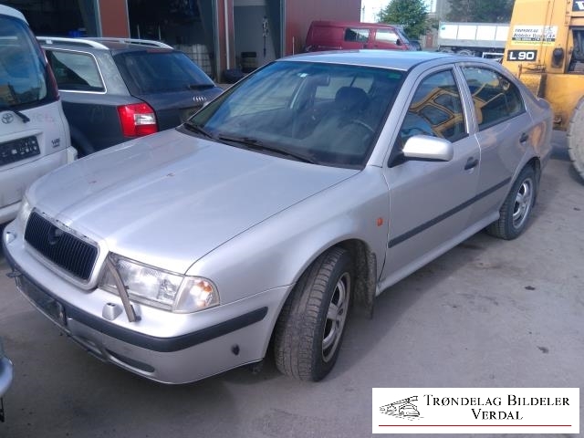 Škoda Octavia 1997-2000 (Type I, Fase 1) , Motorkode: AGR, Girkassekode: NA