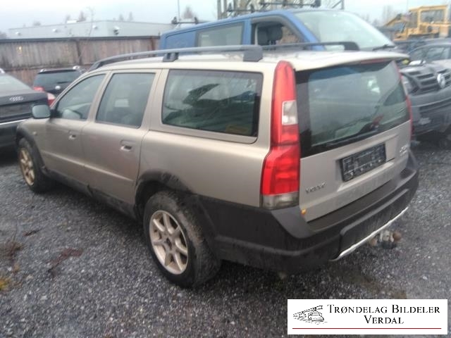 Volvo XC70 2001-2004 (Type I, Fase 1) , Motorkode: D5244T, Girkassekode: NA