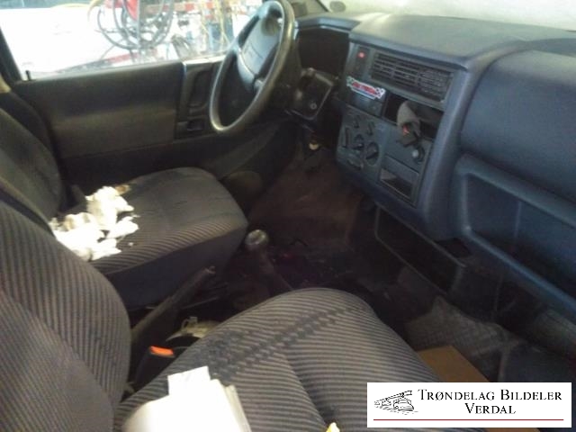 VW Transporter / Caravelle 1990-2003 (T4) (T4), Motorkode: ACV| AUF| AYC, Girkassekode: