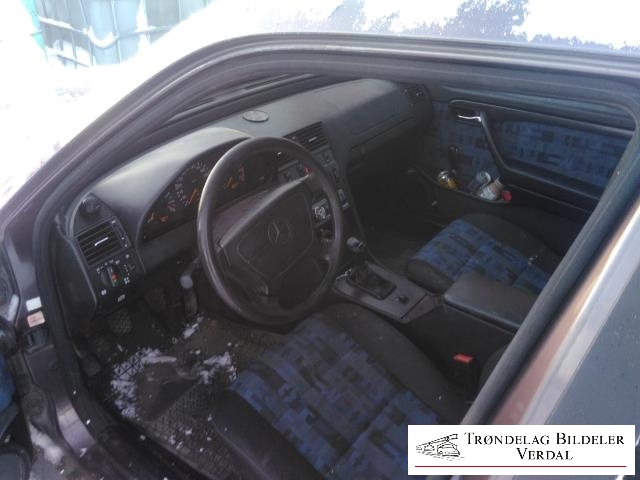 Mercedes C-Klasse 1993-2000 (W202) (W202), Motorkode: M111.975, Girkassekode: 