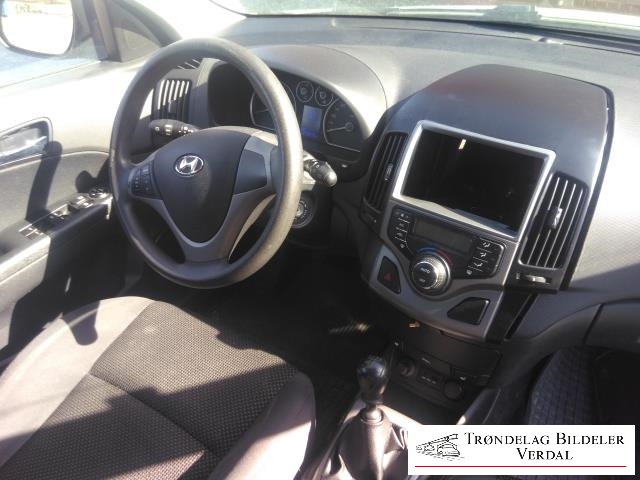 Hyundai i30 2007-2012 (Type I) , Motorkode: D4FB-FL, Girkassekode: 