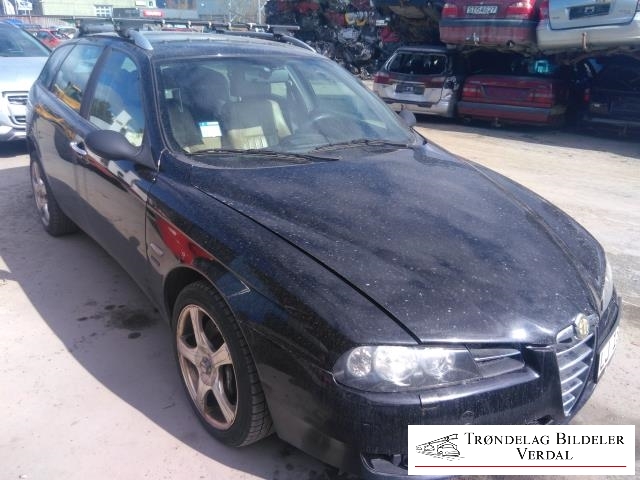 Alfa Romeo 156 2004-2006 , Motorkode: 937A5000, Girkassekode: 