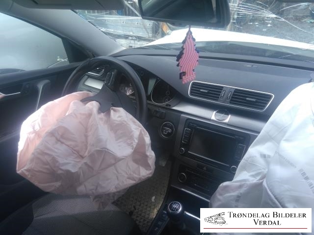 VW Passat 2011-2015 (B7) (B7), Motorkode: CAY, Girkassekode: NA