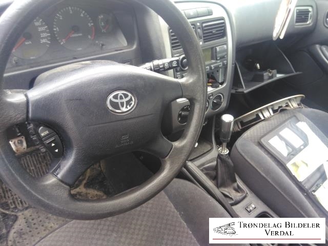 Toyota Avensis 2000-2003 (Type I, Fase 2) , Motorkode: 1CD-FTV, Girkassekode: NA