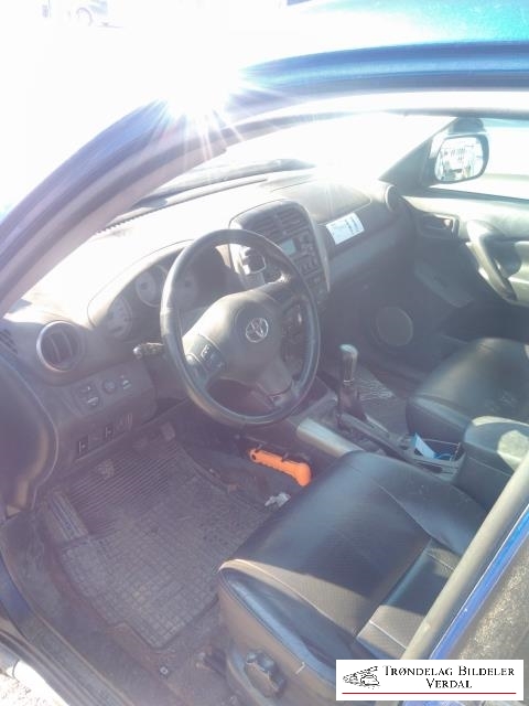 Toyota RAV4 2000-2006 (Type II) , Motorkode: 1CD-FTV, Girkassekode: 