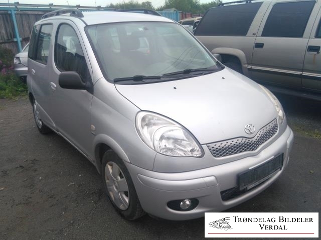 Toyota Yaris Verso 1999-2007 , Motorkode: 2NZ-FE, Girkassekode: 