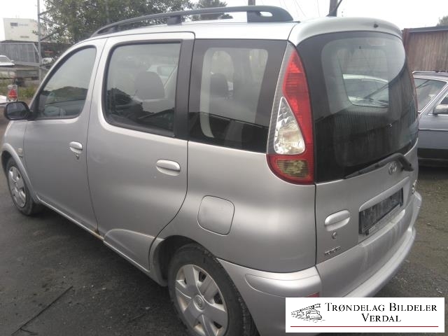Toyota Yaris Verso 1999-2007 , Motorkode: 2NZ-FE, Girkassekode: 
