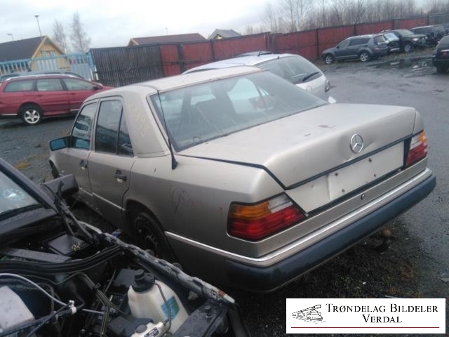 Mercedes 124 1986-1995 (W124) (W124), Motorkode: NA, Girkassekode: NA