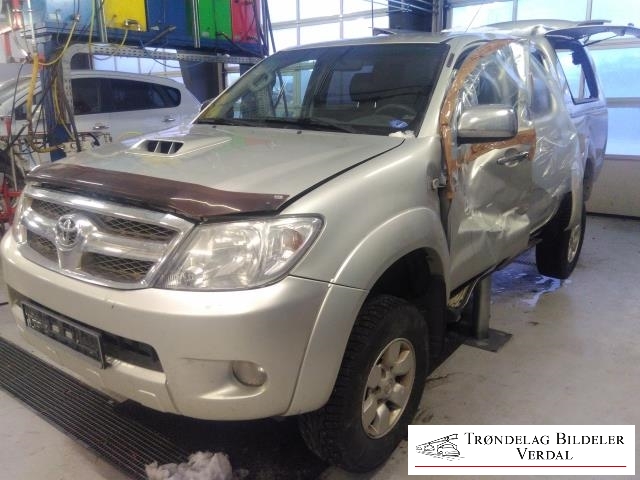 Toyota Hilux 2006-2011 , Motorkode: 2KD-FTV, Girkassekode: M