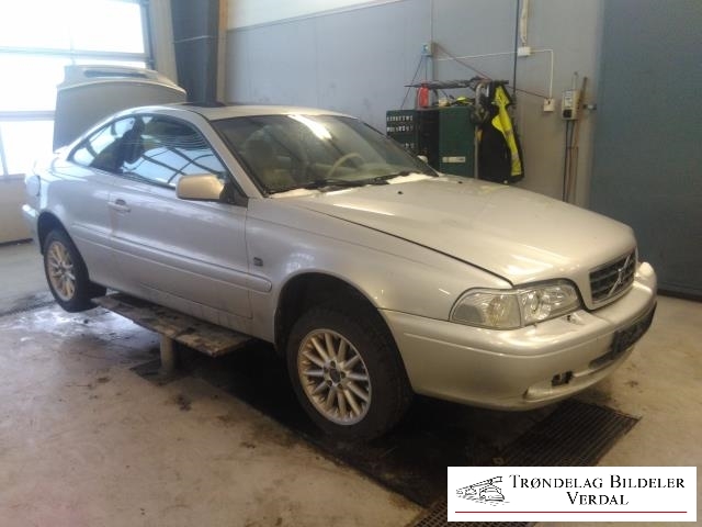 Volvo C70 1998-2005 (Type I) , Motorkode: B5204T4, Girkassekode: NA