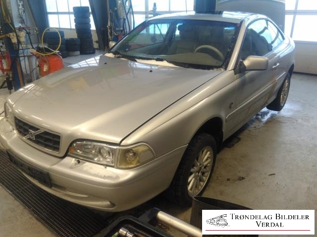 Volvo C70 1998-2005 (Type I) , Motorkode: B5204T4, Girkassekode: NA