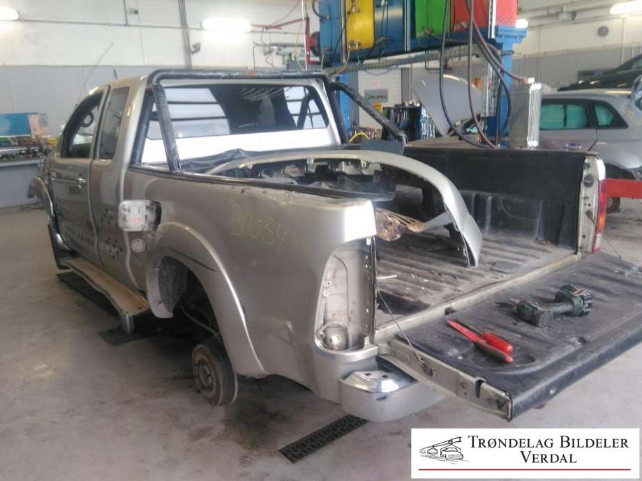 Toyota Hilux 2006-2011 , Motorkode: 2KD-FTV, Girkassekode: M