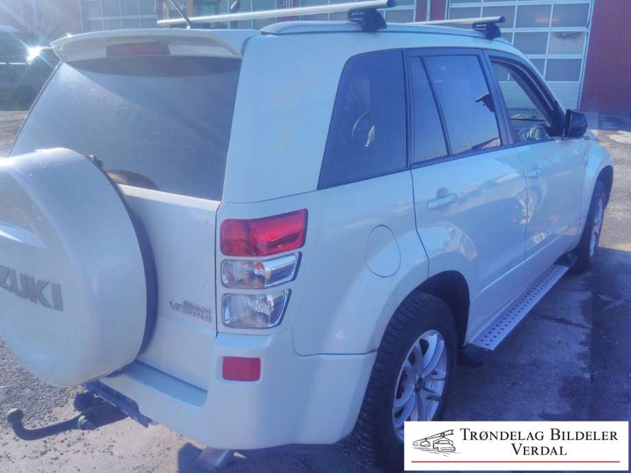 Suzuki Grand Vitara 2005-2015 (Type III) , Motorkode: F9Q, Girkassekode: M