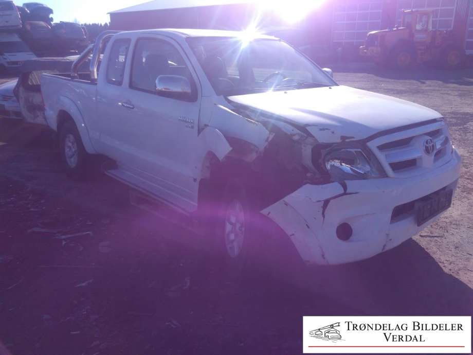 Toyota Hilux 2006-2011 , Motorkode: 2KD-FTV, Girkassekode: M