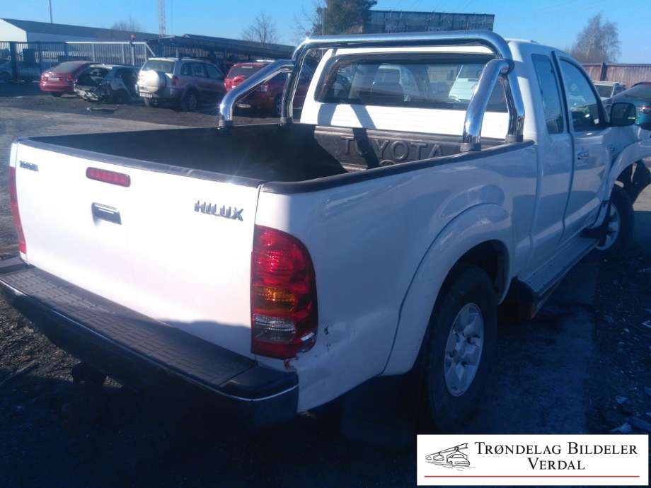 Toyota Hilux 2006-2011 , Motorkode: 2KD-FTV, Girkassekode: M