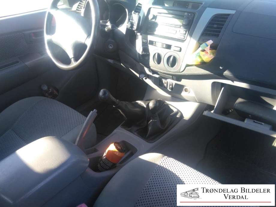 Toyota Hilux 2006-2011 , Motorkode: 2KD-FTV, Girkassekode: M