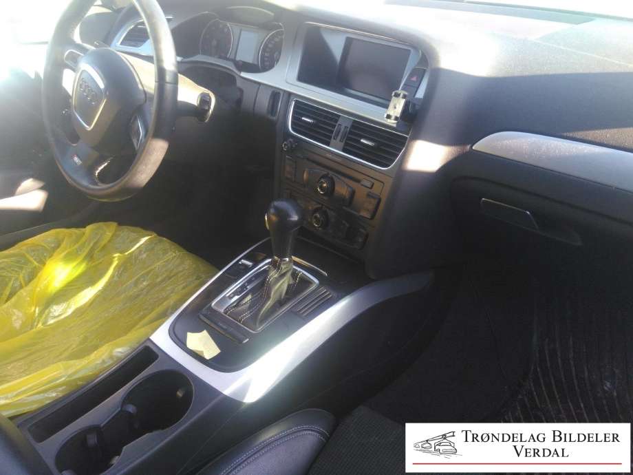 Audi A4 2007-2014 (Type IV) (B8) (B8), Motorkode: CDHA, Girkassekode: