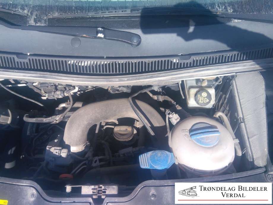 VW Transporter / Caravelle 2009-2015 (Fase 2) (T5) (T5), Motorkode: CAA, Girkassekode: