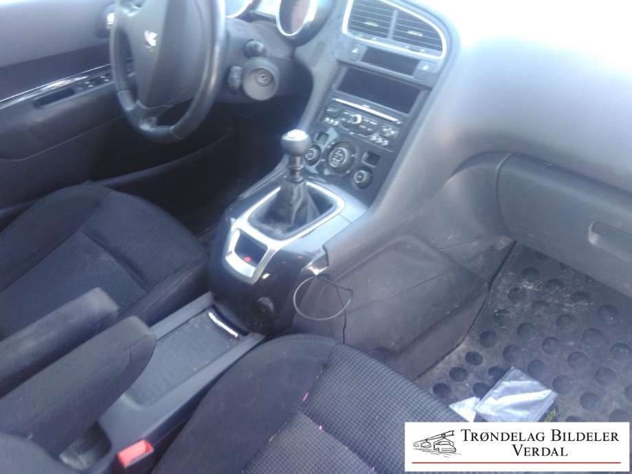 Peugeot 5008 2010-2017 (Type I) , Motorkode: 9H01, Girkassekode: 
