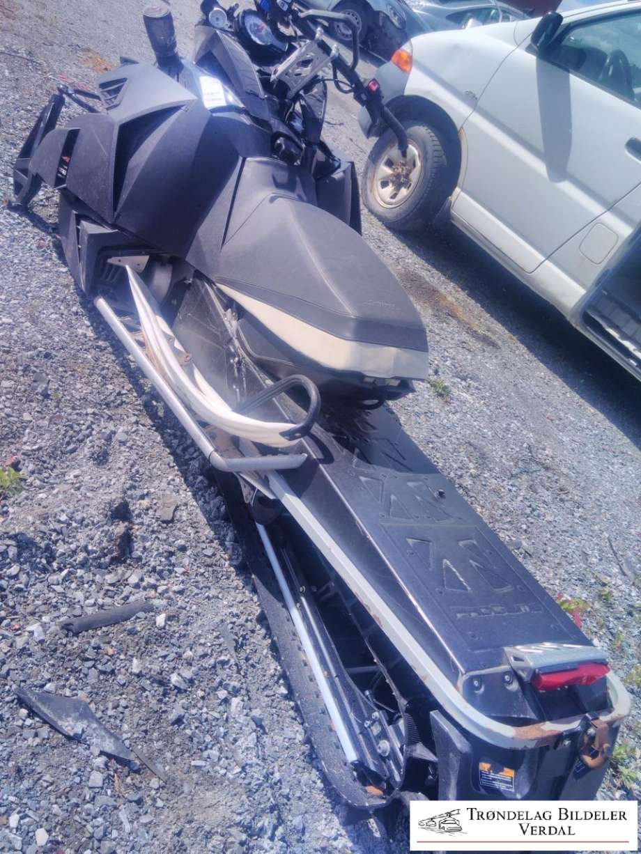 Snøscooter Arctic-Cat øvrige 0-->> , Motorkode: B11, Girkassekode: A
