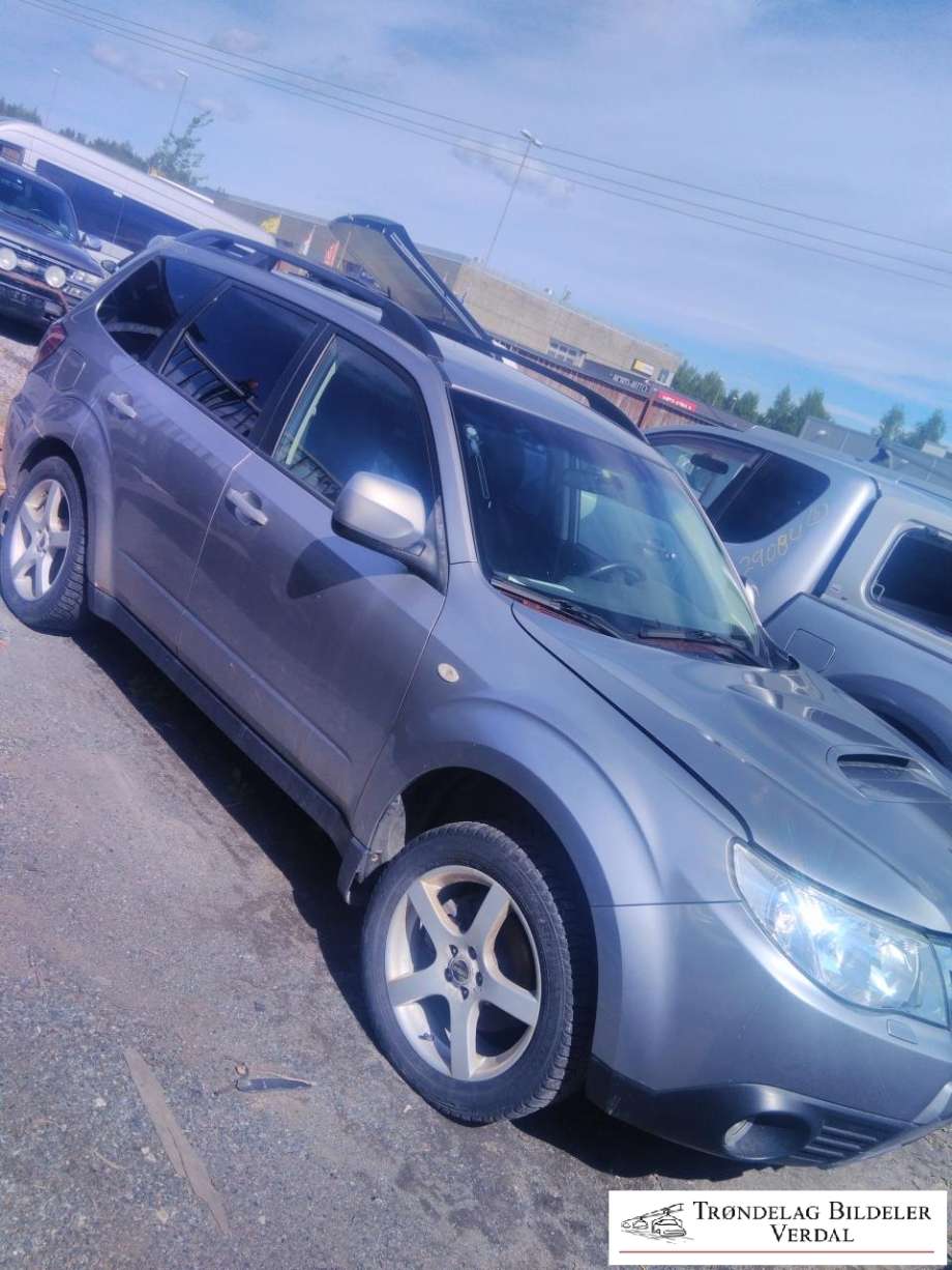 Subaru Forester 2008-2013 (Type III) , Motorkode: EE20, Girkassekode: