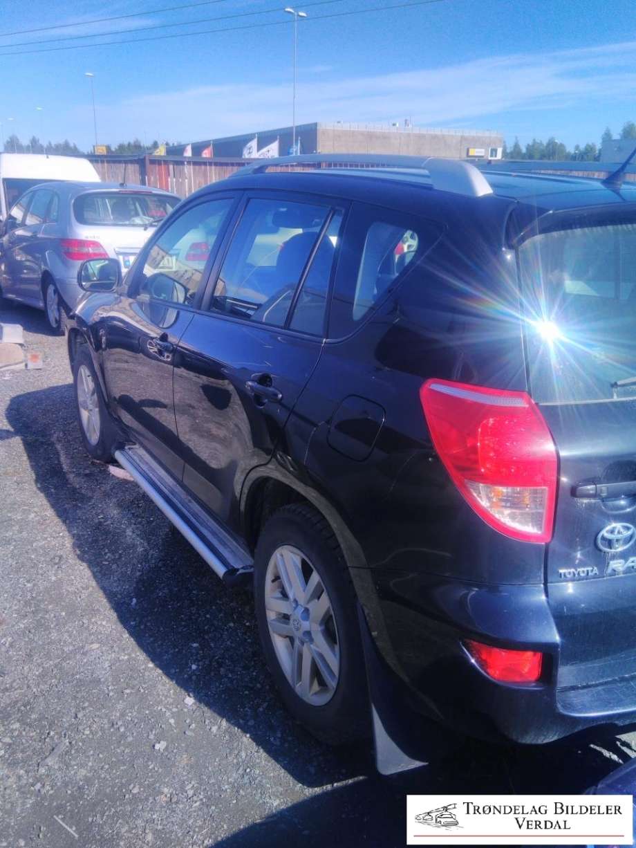 Toyota RAV4 2006-2009 (Type III, Fase 1) , Motorkode: 2AD-FTV|DPF, Girkassekode: