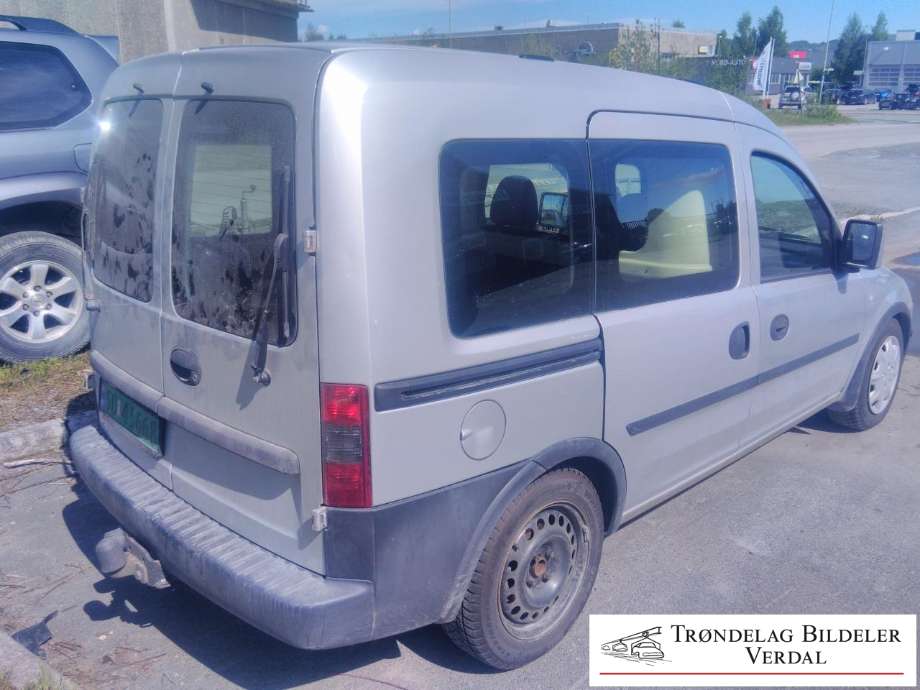 Opel Combo C 2002-2011 , Motorkode: Z13DTJ, Girkassekode: 