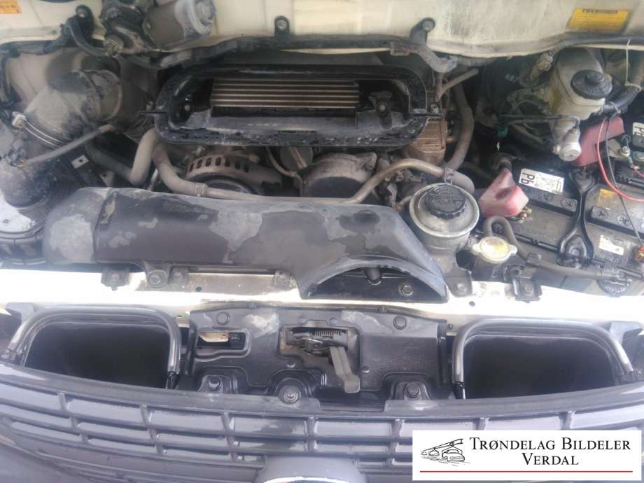 Toyota Hiace 2007-2012 (Fase 3) , Motorkode: 2KD-FTV, Girkassekode: 