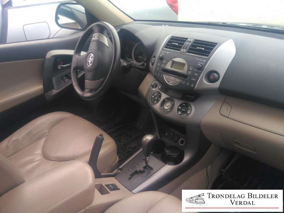 Toyota RAV4 2006-2009 (Type III, Fase 1) , Motorkode: 1AZ-FE, Girkassekode: A