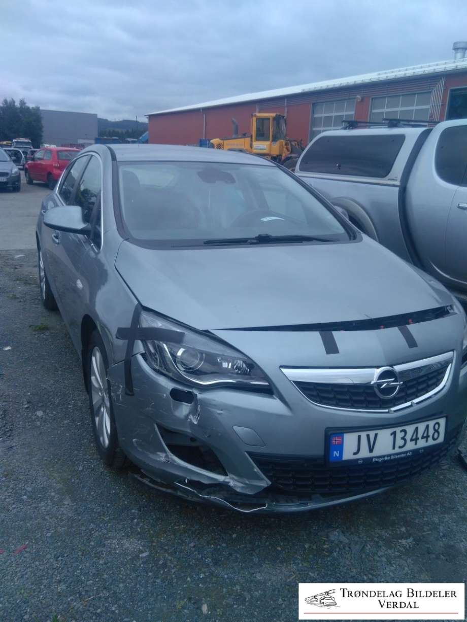 Opel Astra J 2010-2015 , Motorkode: A17DTR, Girkassekode: MZ4