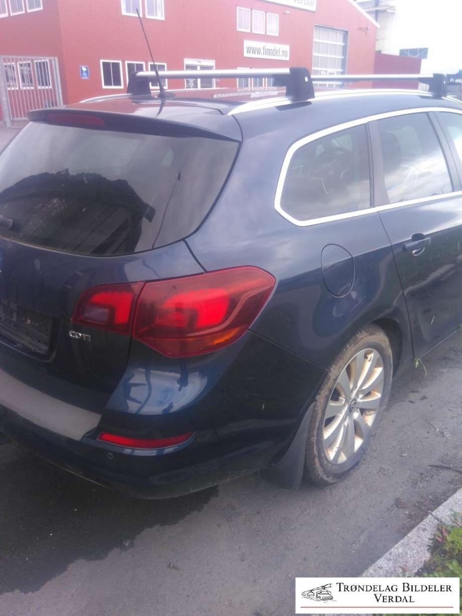 Opel Astra J 2010-2015 , Motorkode: A17DTR, Girkassekode: 