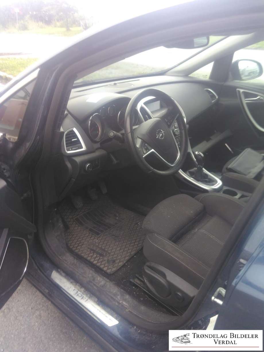 Opel Astra J 2010-2015 , Motorkode: A17DTR, Girkassekode: 