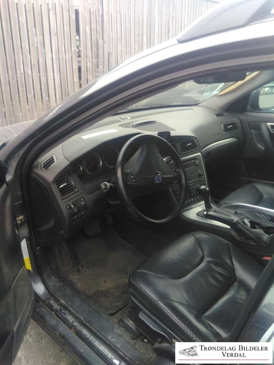 Volvo XC70 2005-2007 (Type I, Fase 2) , Motorkode: D5244T(4), Girkassekode: 