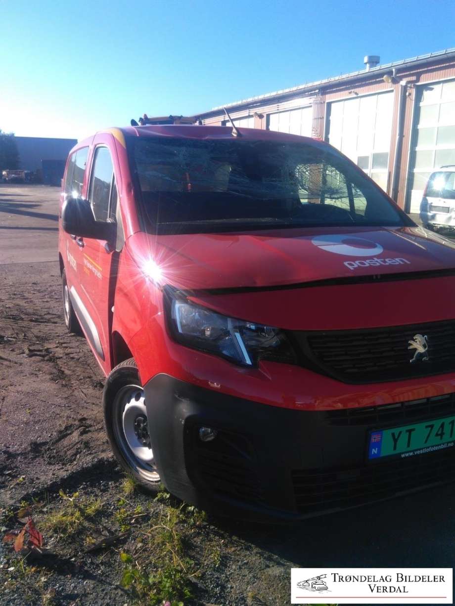 Peugeot Partner 2019-->> (Type III) , Motorkode: YH01, Girkassekode: ATNG8