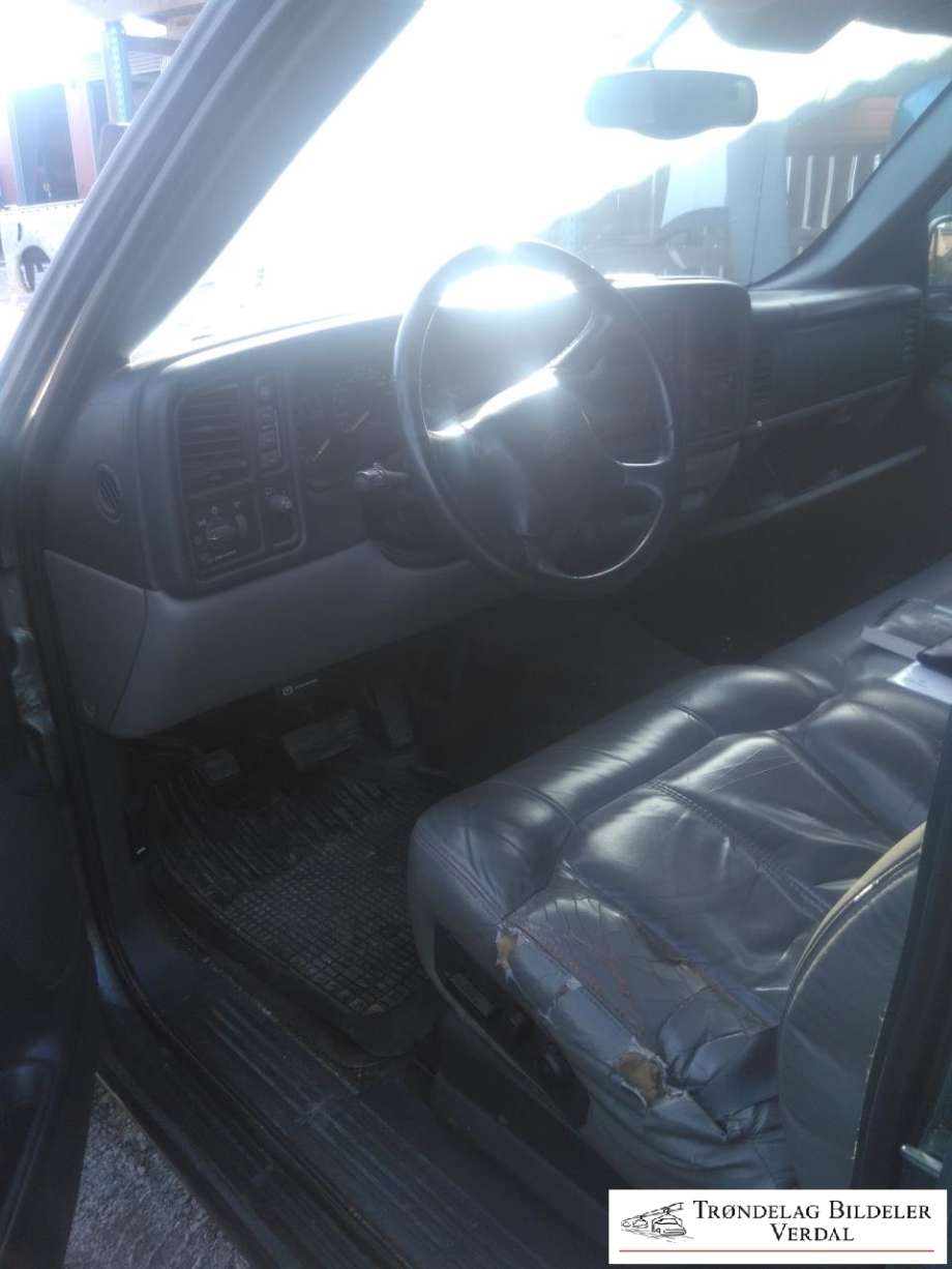 Chevrolet Tahoe 2001-2005 (Type II) , Motorkode: LM7, Girkassekode: 