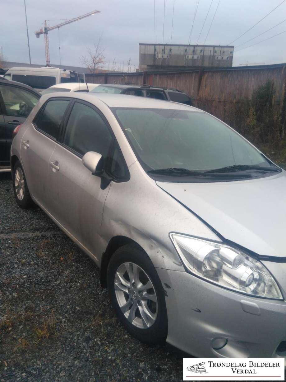 Toyota Auris 2010-2012 (Type I, Fase 2) , Motorkode: 1ND-TV, Girkassekode: 