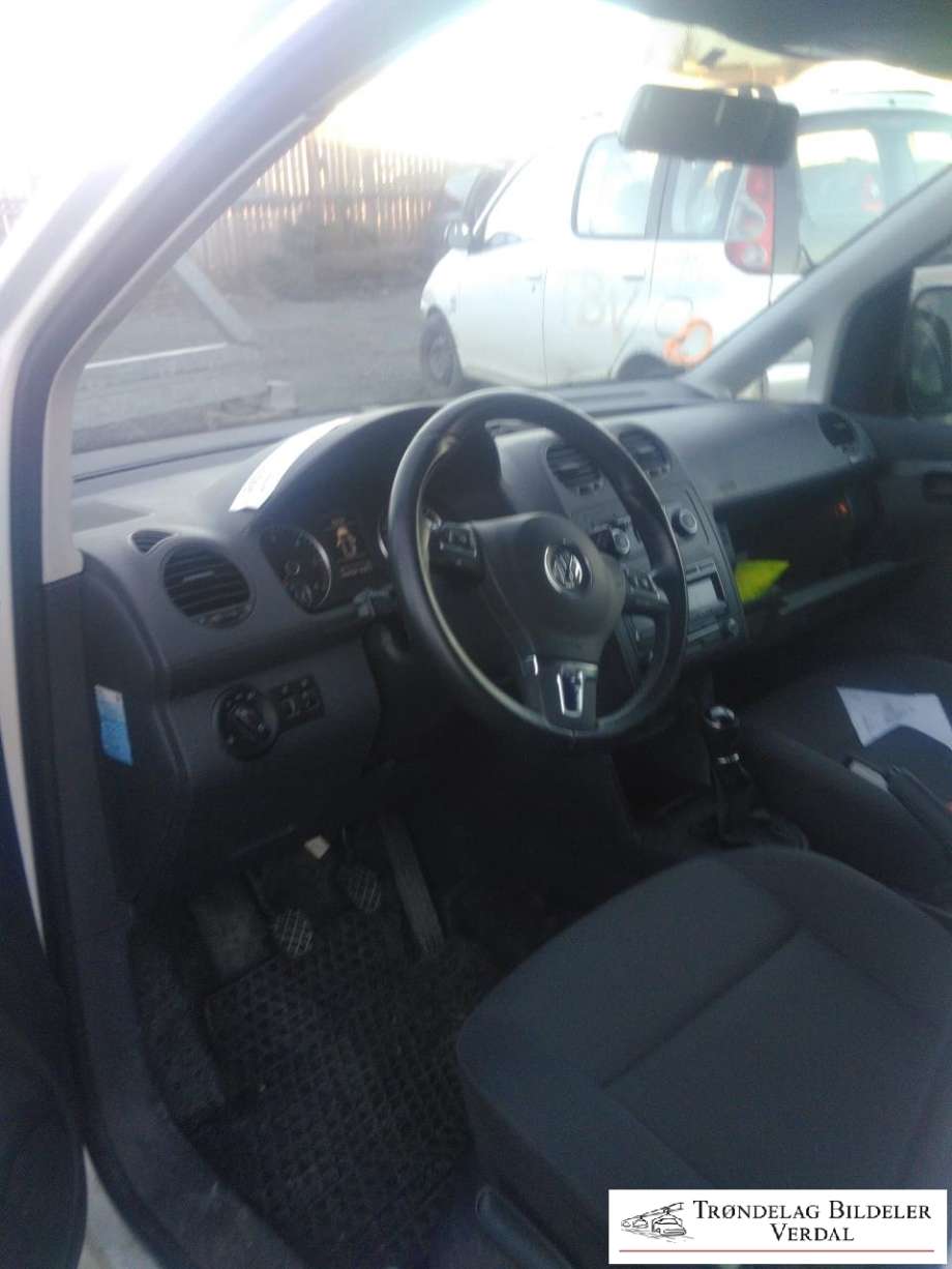 VW Caddy 2010-2015 (Type III, Fase 2) , Motorkode: CFH, Girkassekode: 