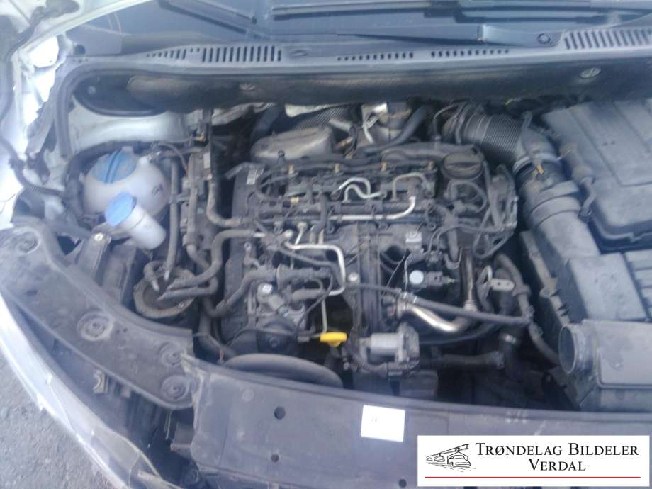VW Caddy 2010-2015 (Type III, Fase 2) , Motorkode: CFH, Girkassekode: 