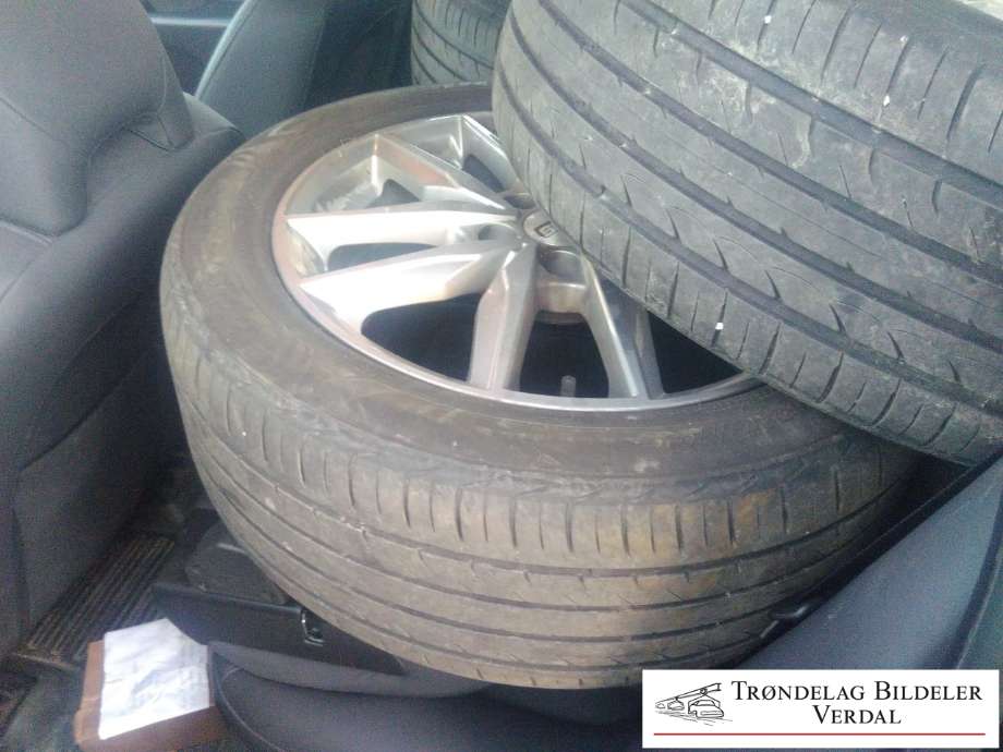 Volvo V70 2007-2013 (Type III, Fase 1) , Motorkode: D4204T, Girkassekode: M