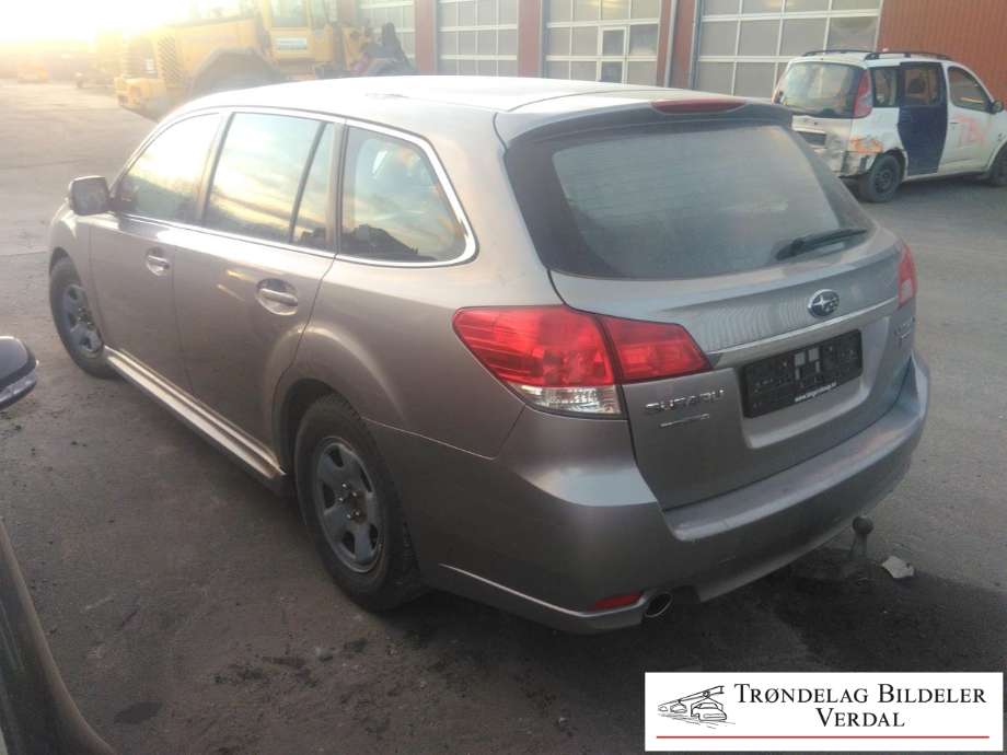 Subaru Legacy 2009-2015 , Motorkode: EE20, Girkassekode: m