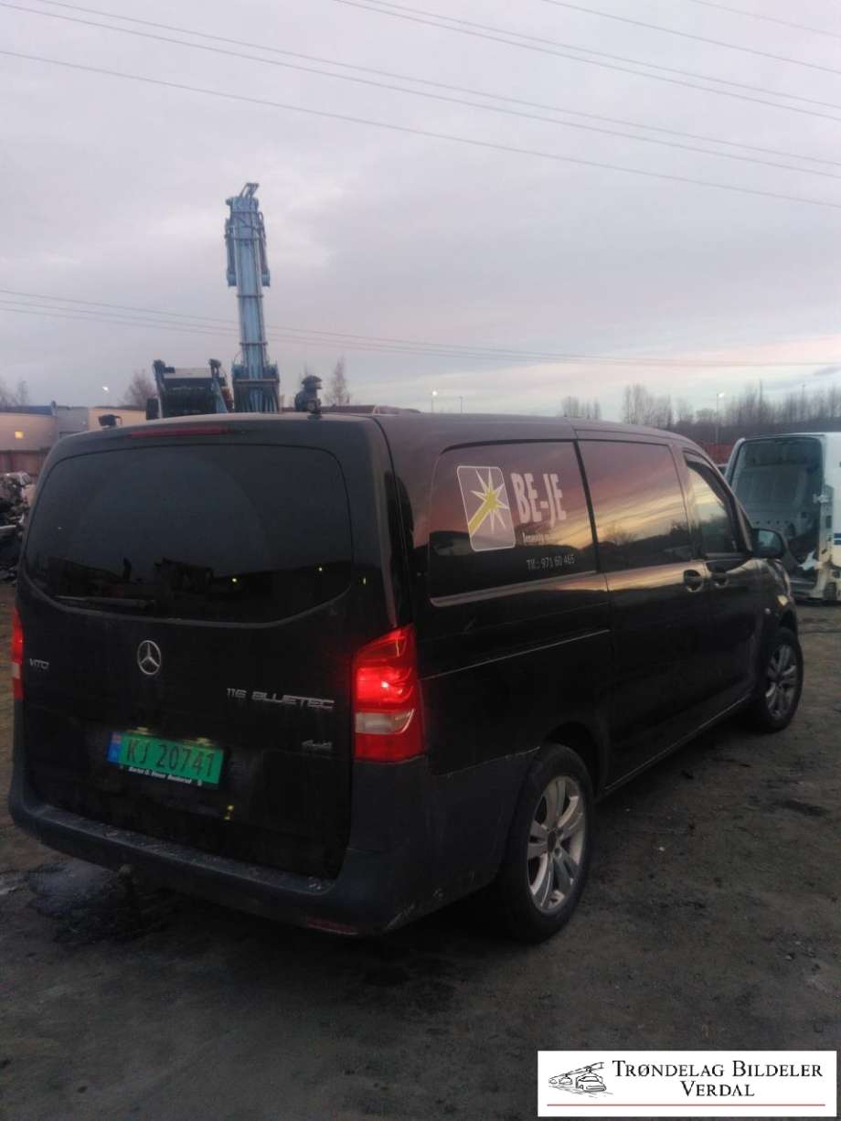 Mercedes Vito 2014-->> (W447) (W447), Motorkode: 651.950, Girkassekode: 72296514087618