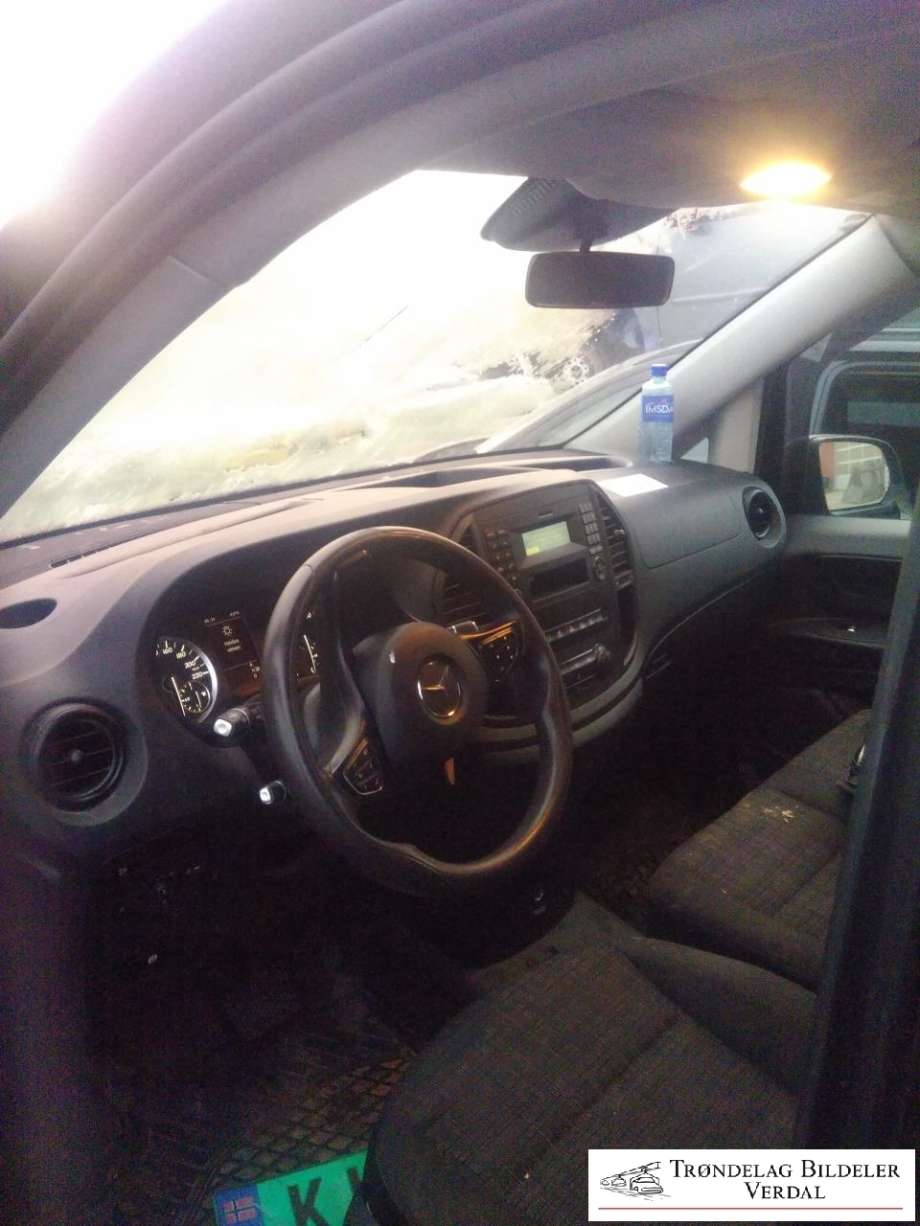 Mercedes Vito 2014-->> (W447) (W447), Motorkode: 651.950, Girkassekode: 72296514087618