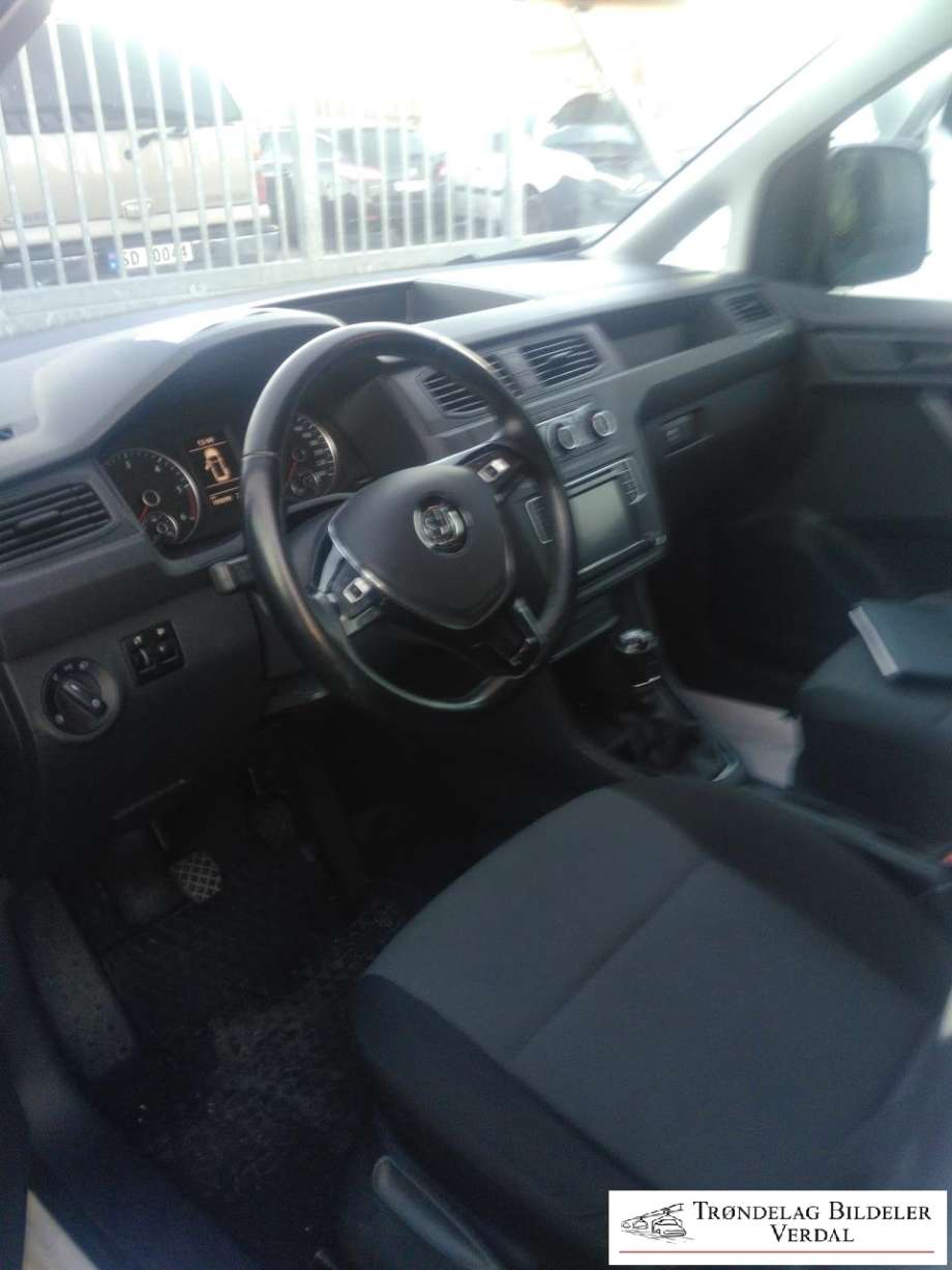 VW Caddy 2015-2020 (Type III, Fase 3) , Motorkode: DFS, Girkassekode: M