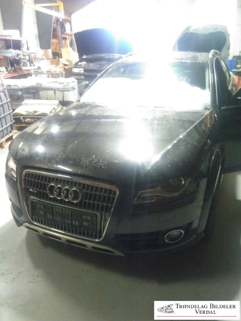 Audi A4, Allroad 2009-2016 (Type I) (B8) (B8), Motorkode: CAG, Girkassekode: M