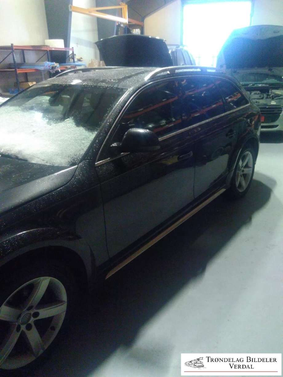 Audi A4, Allroad 2009-2016 (Type I) (B8) (B8), Motorkode: CAG, Girkassekode: M