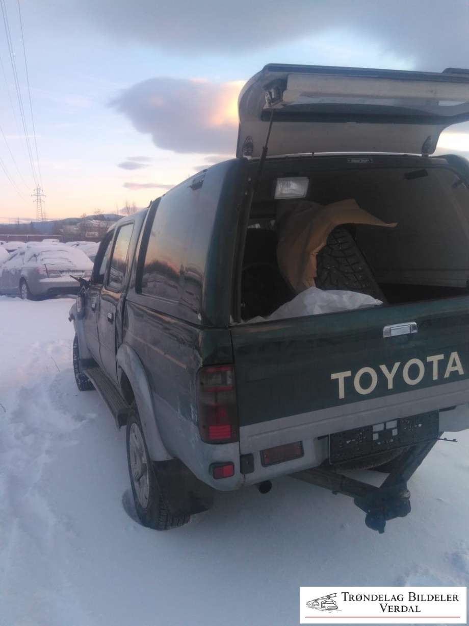 Toyota Hilux 2002-2005 , Motorkode: 2KDFTV, Girkassekode: 