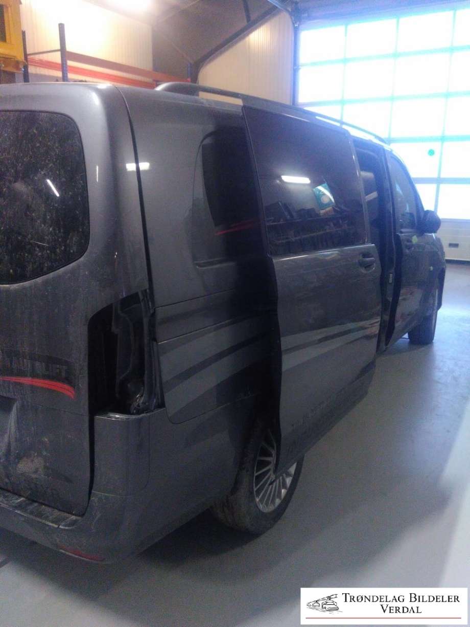 Mercedes Vito 2014-->> (W447) (W447), Motorkode: 651.950, Girkassekode: A