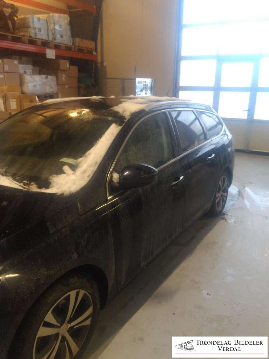 Peugeot 308 2013-2021 (Type II) , Motorkode: BH01, Girkassekode: M
