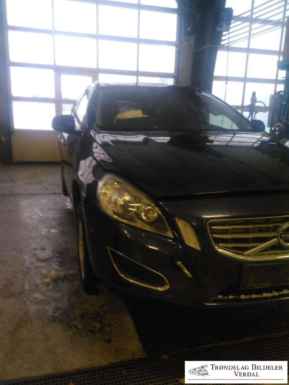Volvo V60 2010-2013 (Type I, Fase 1) , Motorkode: D4162T, Girkassekode: