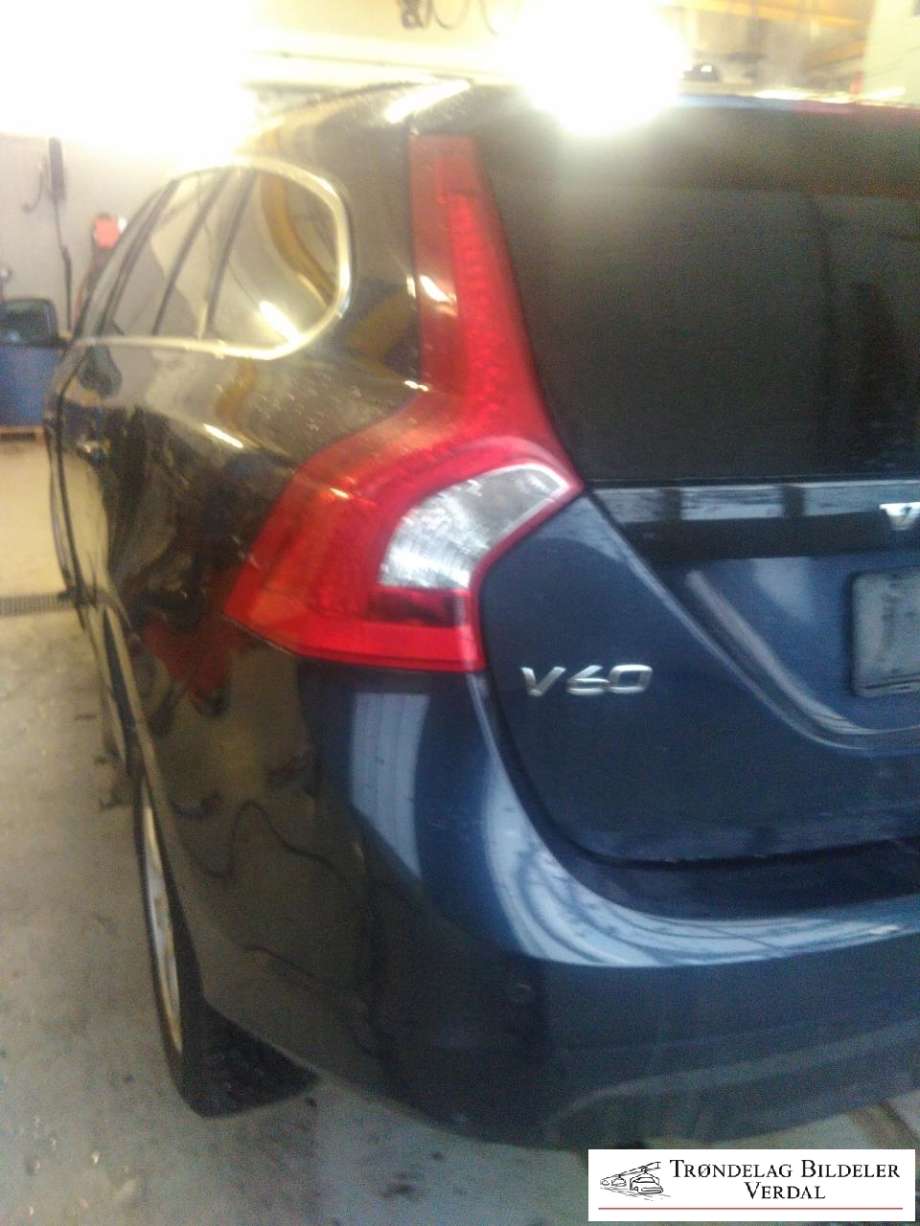 Volvo V60 2010-2013 (Type I, Fase 1) , Motorkode: D4162T, Girkassekode: